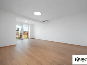 Pronájem kanceláře, Brno, Štefánikova, 400 m2