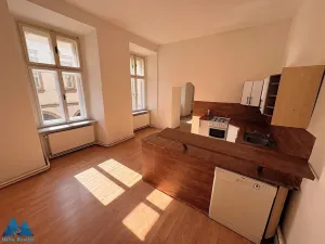 Pronájem bytu 3+1, Hostinné, 75 m2
