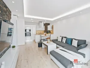 Pronájem bytu 2+kk, Pardubice - Zelené Předměstí, Boženy Vikové-Kunětické, 58 m2