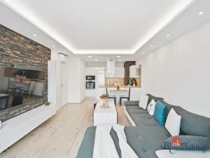 Pronájem bytu 2+kk, Pardubice - Zelené Předměstí, Boženy Vikové-Kunětické, 58 m2