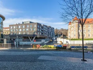 Pronájem bytu 1+kk, Praha, Švédská, 43 m2