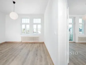 Pronájem bytu 2+1, Liberec, nám. Tržní, 68 m2