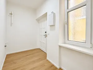 Prodej bytu 2+kk, Praha - Michle, Nuselská, 44 m2