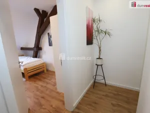 Prodej bytu 3+1, Cheb, Svatopluka Čecha, 87 m2