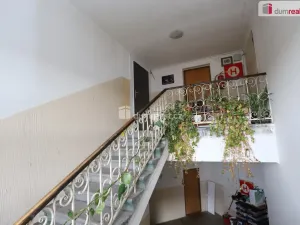 Prodej bytu 3+1, Cheb, Svatopluka Čecha, 87 m2