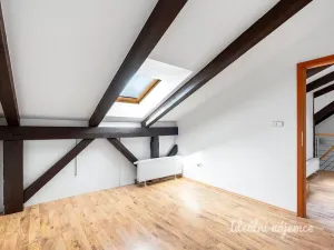 Pronájem bytu 4+kk, Praha, N. A. Někrasova, 127 m2