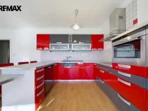 Prodej bytu 3+kk, Karlovy Vary, Raisova, 105 m2