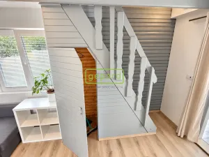 Pronájem chaty, Mníšek pod Brdy, U Lesa, 60 m2