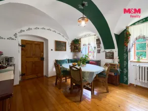 Prodej historického objektu, Božanov, 263 m2