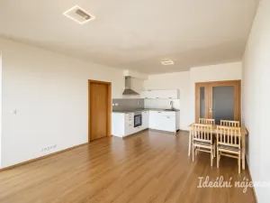 Pronájem bytu 2+kk, Praha - Modřany, Generála Šišky, 56 m2