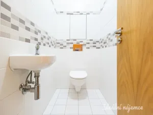 Pronájem bytu 2+kk, Praha - Modřany, Generála Šišky, 56 m2