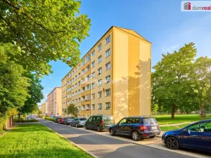Prodej bytu 3+1, Ostrov, Májová, 69 m2