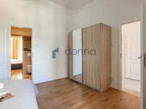 Pronájem bytu 2+1, Praha, Letenské náměstí, 100 m2