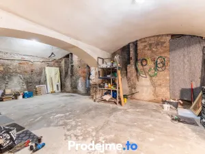 Pronájem skladu, Praha - Smíchov, Preslova, 226 m2