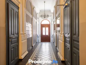 Pronájem skladu, Praha - Smíchov, Preslova, 226 m2