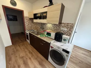 Prodej bytu 2+1, Teplice - Trnovany, Julia Payera, 67 m2