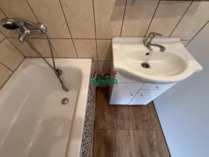 Prodej bytu 2+1, Teplice - Trnovany, Julia Payera, 67 m2
