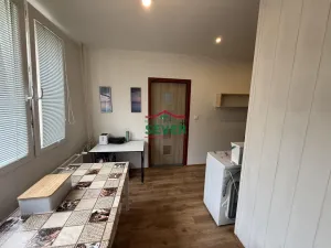 Prodej bytu 2+1, Teplice - Trnovany, Julia Payera, 67 m2
