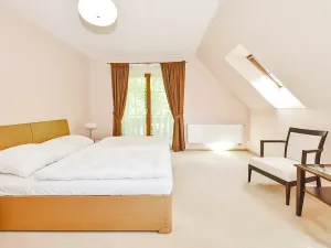 Prodej rodinného domu, Karlovy Vary, Slovenská, 147 m2