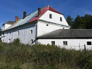 Prodej komerční nemovitosti, Lomnice - Tylov, 5700 m2