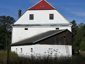 Prodej komerční nemovitosti, Lomnice - Tylov, 5700 m2