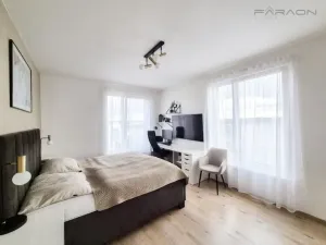 Prodej bytu 4+kk, Praha - Dolní Počernice, Černodolská, 117 m2