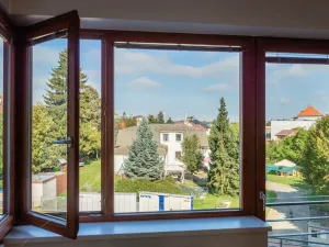 Prodej bytu 3+kk, Roztoky, Tyršovo nám., 79 m2