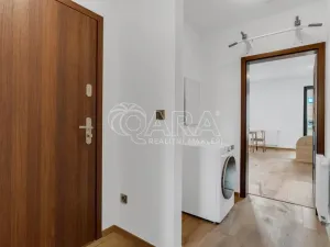 Pronájem bytu 2+kk, Praha - Břevnov, Nad Závěrkou, 58 m2