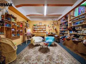 Pronájem obchodního prostoru, Karlovy Vary, Jugoslávská, 142 m2