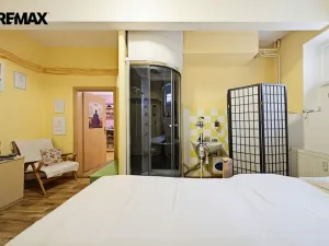 Pronájem obchodního prostoru, Karlovy Vary, Jugoslávská, 142 m2