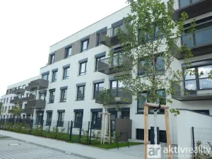 Prodej bytu 1+kk, Kladno, Ke stadionu, 32 m2