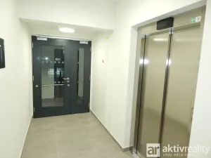 Prodej bytu 1+kk, Kladno, Ke stadionu, 32 m2