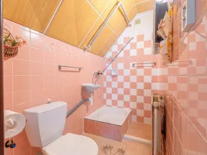 Prodej chalupy, Lipová-lázně, 260 m2