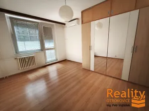 Pronájem bytu 2+1, Otrokovice, Smetanova, 56 m2