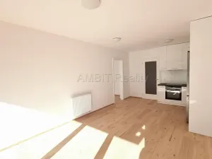 Pronájem bytu 2+kk, Praha - Dolní Chabry, Za Pískovnou, 51 m2