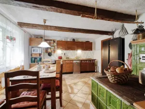 Prodej vícegeneračního domu, Velhartice - Braníčkov, 450 m2