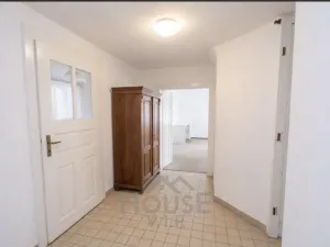 Pronájem bytu 2+1, Votice, Nerudova, 120 m2