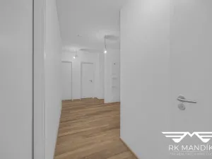 Pronájem bytu 3+kk, Praha - Dolní Chabry, K Beranovu, 86 m2