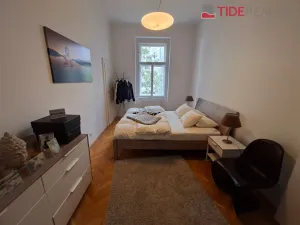 Pronájem bytu 3+1, Praha - Vinohrady, Mánesova, 100 m2