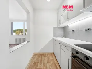 Prodej bytu 3+1, Jablonec nad Nisou - Jablonecké Paseky, Spojovací, 64 m2