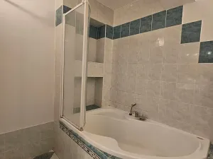Pronájem pokoje, Brno, Plotní, 120 m2
