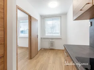 Pronájem bytu 3+1, Praha - Stodůlky, Amforová, 68 m2