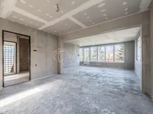 Prodej rodinného domu, Komárov, B. Němcové, 165 m2