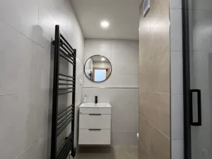 Pronájem bytu 3+1, Karlovy Vary - Stará Role, Hlávkova, 67 m2
