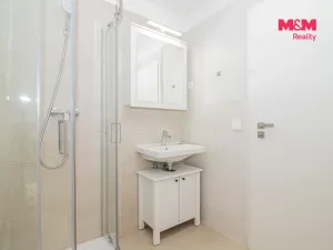 Pronájem bytu 1+kk, Uhlířské Janovice, Hrnčířská, 27 m2