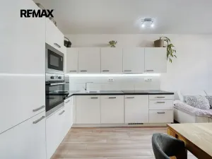 Prodej bytu 3+kk, Plzeň, Živnostenská, 65 m2