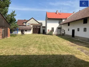 Prodej rodinného domu, Uničov - Horní Sukolom, 220 m2