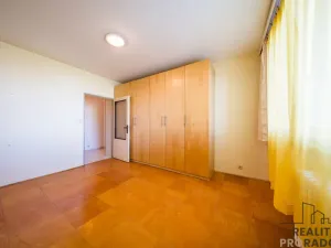 Prodej bytu 2+1, Hodonín, nám. Osvobození, 64 m2