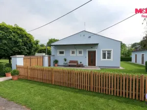 Prodej obchodního prostoru, Rusín, 450 m2