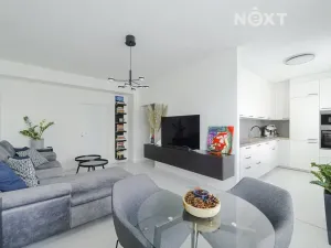 Pronájem bytu 2+kk, Karviná, Na Kopci, 59 m2